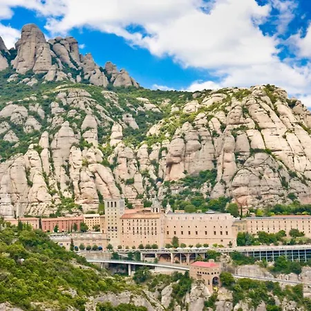 Villa Catalunya Casas Elegant Mountain Just 30km To Barcelona Corbera de Llobregat